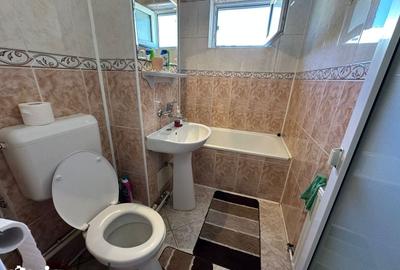 Apartament cu 3 camere semidecomandat în Central - 2