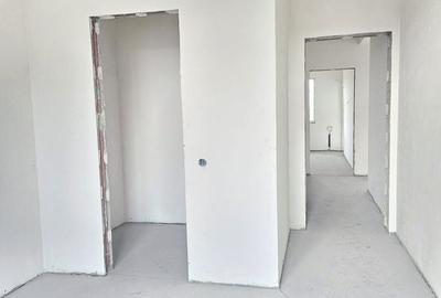 Casă cu 3 camere cu Teren 479 Mp în Cristian - 1