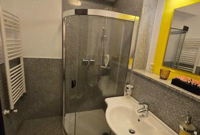 Apartament cu 3 camere decomandat în Mamaia - 5