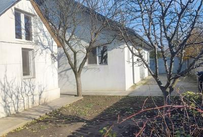 Casă cu 3 camere în Central - 6