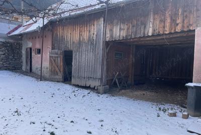 Casă în Gura Râului - 1