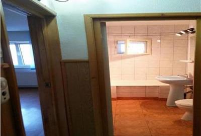 Apartament 2 camere, decomandat-Zona Bartolomeu. - 2