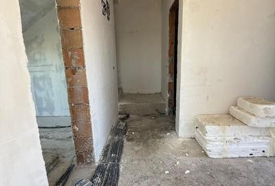 Casă cu 5 camere cu Teren 470 Mp în Central - 12