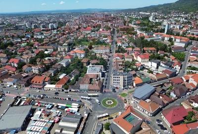 BLOC NOU- Centrul Vechi - apartament cu parcare - 2