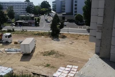 Casă cu 1 camere decomandat în Central - 2