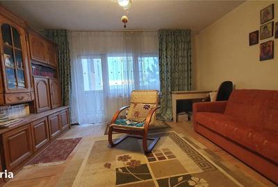 Apartament cu 3 camere decomandat în Obcini - 2
