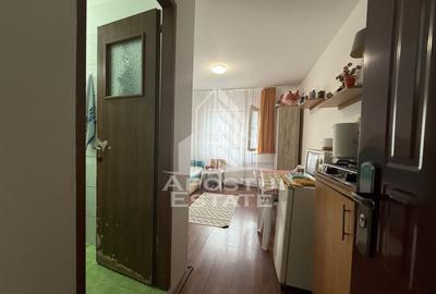 Garsoniera, bloc de apartamente anvelopat,  investitie, zona Girocului - 2