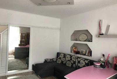 Casă cu 7 camere cu Teren 1100 Mp în Soarelui - 17