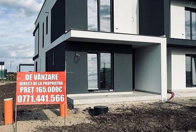 Casă cu 4 camere decomandat în Covaci