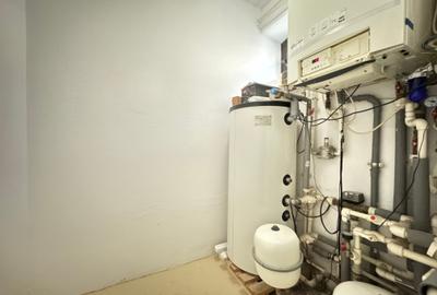 Duplex cu 10 camere cu Teren 180 Mp în Capitale - 34