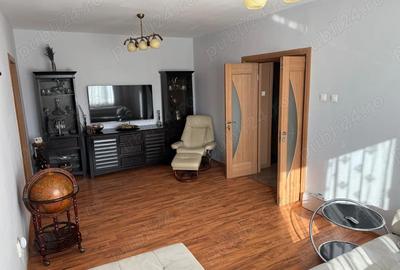 Apartament cu 3 camere decomandat în Astra - 6