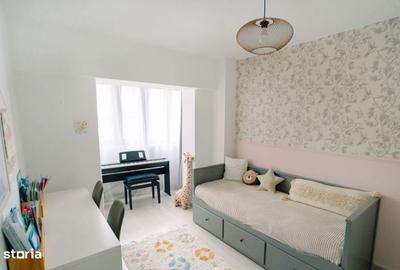 Apartament cu 3 camere decomandat în 9 Mai - 15