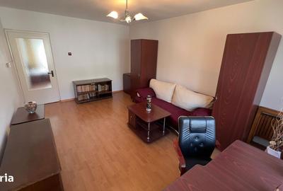 Apartament cu 2 camere decomandat în Petros - 4