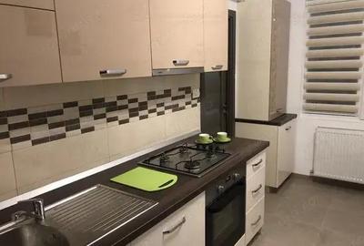 Apartament cu 4 camere decomandat în Central - 19
