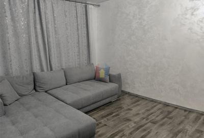 Apartament cu 2 camere semidecomandat în Independenței