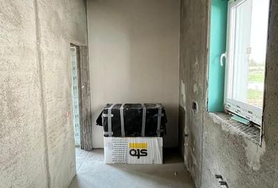 Duplex cu 3 camere cu Canalizare în Moșnița Nouă - 5