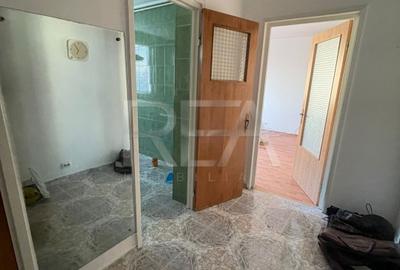 Apartament 3 Camere , Semi-Decomandat , Zona Gazarului - 5