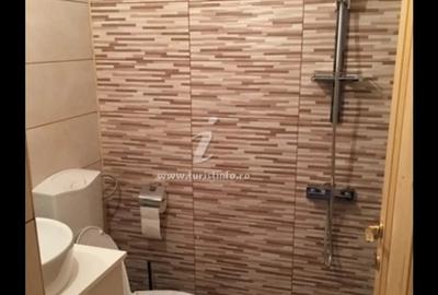 Casă cu Teren 220 Mp în Central - 6