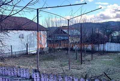 Casa tip parter zona Padurenii, com. Tisau - 7