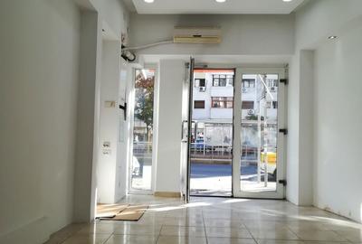 Spațiu comercial, de 36 mp, în Central - 2