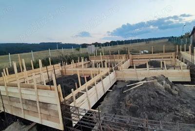 Teren de 120 mp, în Central - 11