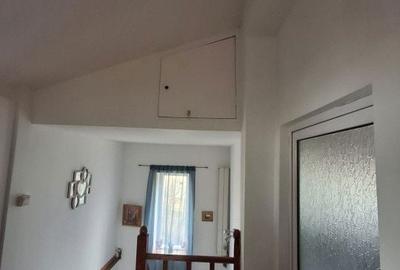 Casă cu 4 camere semidecomandat în Vlădiceni - 19