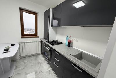 Apartament cu 3 camere decomandat în Central - 3