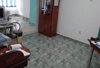 Spațiu comercial, în Decebal - 1