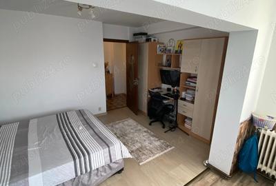 Apartament de vanzare - 4