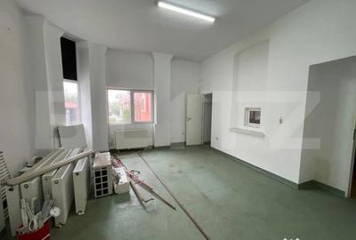 Spațiu comercial, de 313 mp, în Semicentral - 1