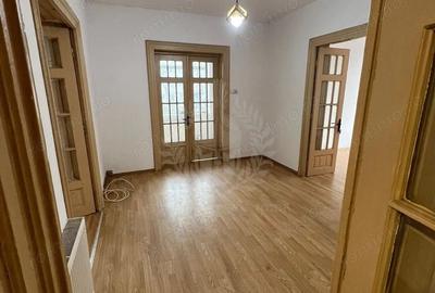 Casă cu Teren 420 Mp în Central - 6