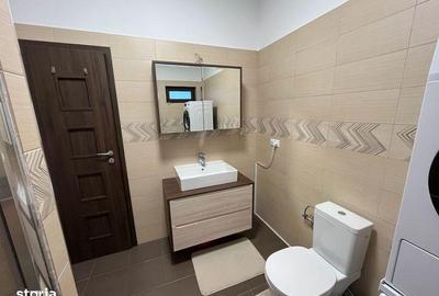 Casă cu 3 camere cu Teren 90 Mp în Bucov - 1