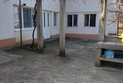 Casă cu Teren 1000 Mp în Bucium - 2