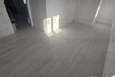 Apartament cu 4 camere decomandat în Central - 6
