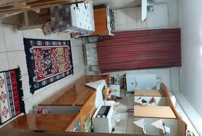 Apartament cu 4 camere în Adjud - 3