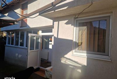 Casă cu 4 camere cu Teren 140 Mp în Blejoi - 4