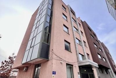 Birou, de 100 mp, în Aviației