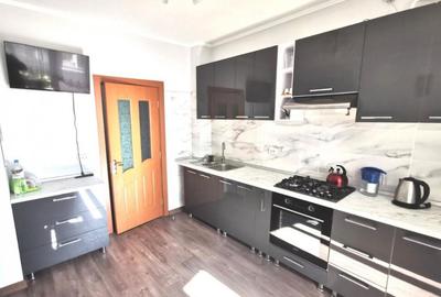 Apartament de inchiriat in zona Florilor - 3