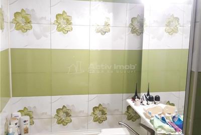 Apartament cu 3 camere decomandat în Unirii Nord - 2