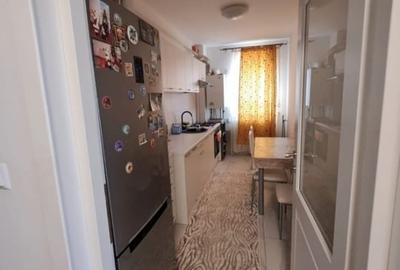 Apartament cu 3 camere decomandat în Cug - 2