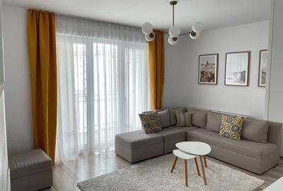 Apartament cu 2 camere decomandat, mobilat în Central