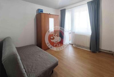 Apartament cu 3 camere decomandat în Floreasca