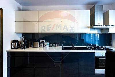 Casă cu 5 camere cu Canalizare în Central - 5