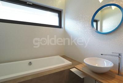 Casă individuală cu 5 camere cu Piscina în Iancu Nicolae - 33