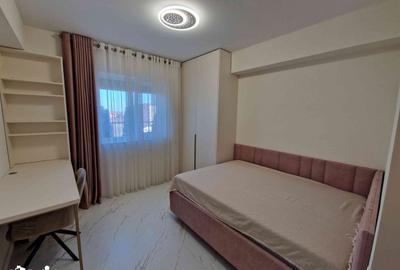 Apartament cu 4 camere în Central - 19
