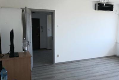 Apartament cu 3 camere semidecomandat, mobilat în Colentina - 7