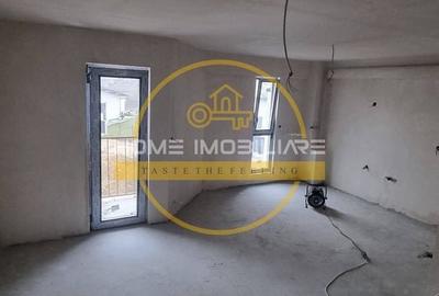Apartament cu 3 camere decomandat în Vișani - 2