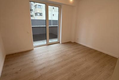 Apartament cu 3 camere decomandat în Cățelu - 2