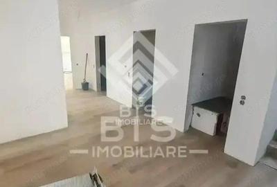 Casă cu 6 camere cu Canalizare în Vest - 16