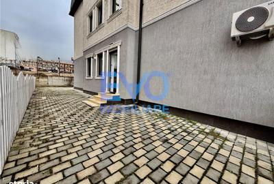 Apartament cu 3 camere decomandat în Galata - 2